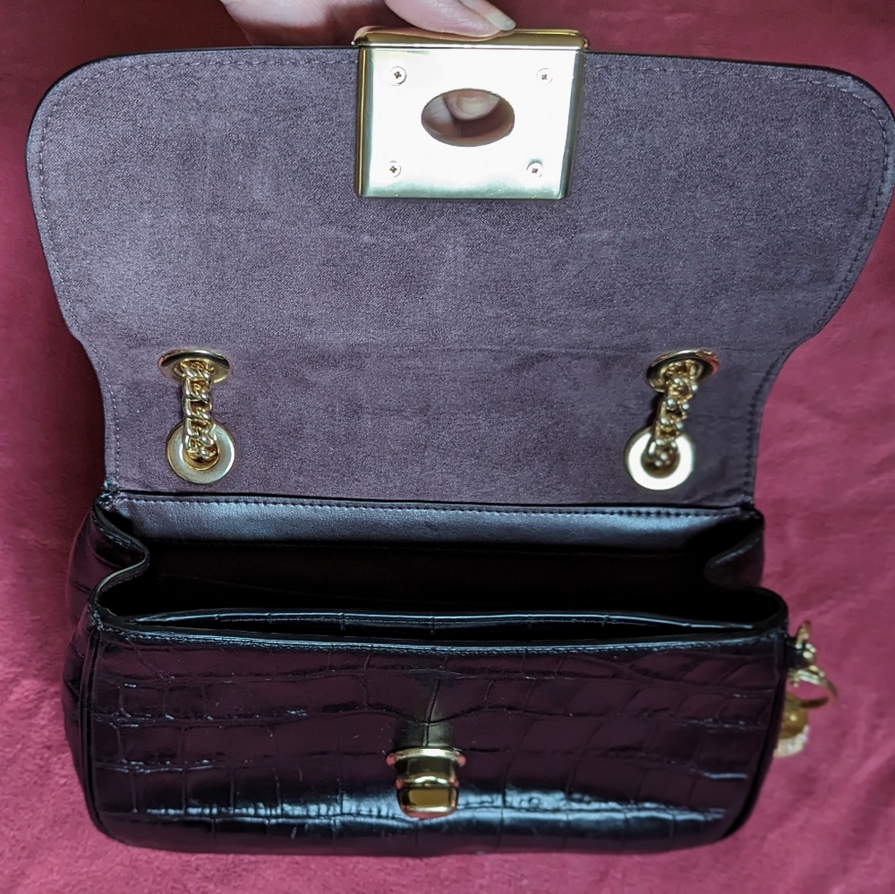 Vintage Coach Black Crocodile Purse With Gold Hardware And A Little Bling - Picture 5 of 9